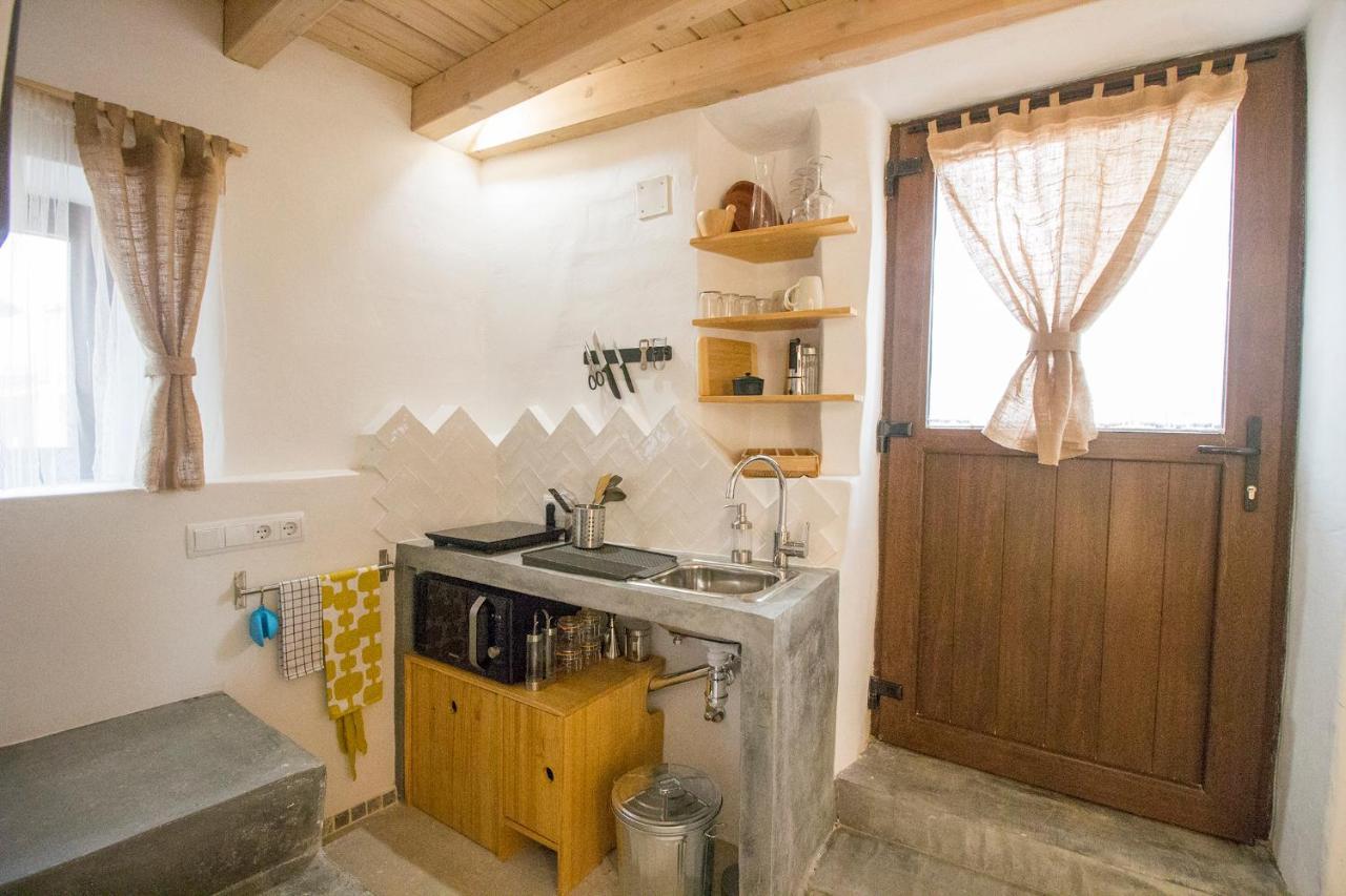 El Pequeno Pajar Apartment Majaelrayo Bagian luar foto